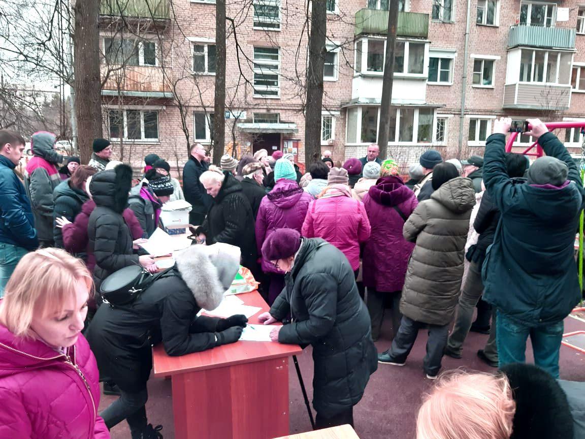 Местная администрация не имеет права проверять протоколы ОСС